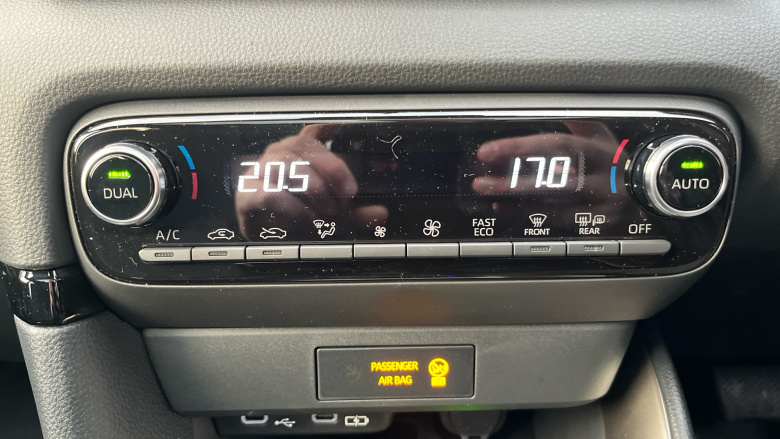 Mazda 2 Hybrid 1.5i Hybrid Homura Plus 5dr CVT Hybrid Hatchback